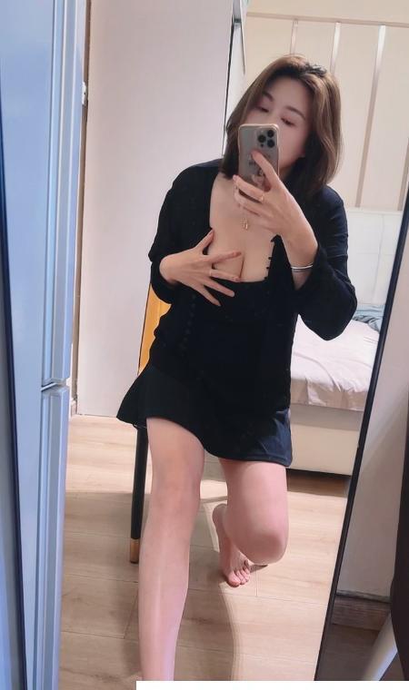 服务系大波妹