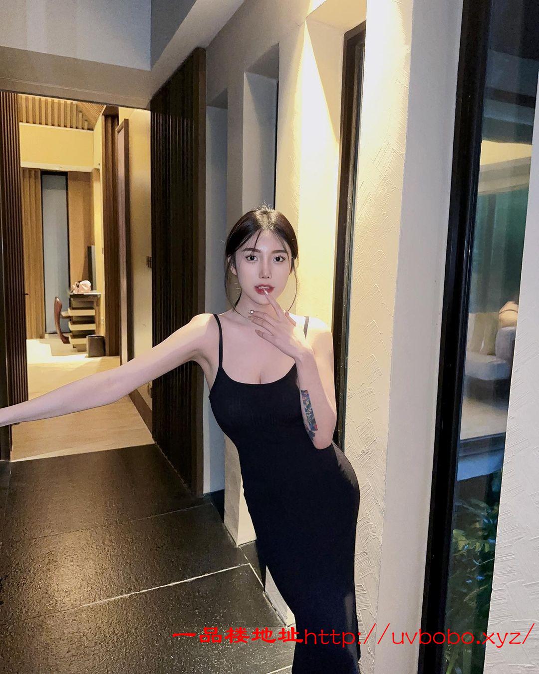 大屁股风情骚姐姐，一嘴淫话式叫床