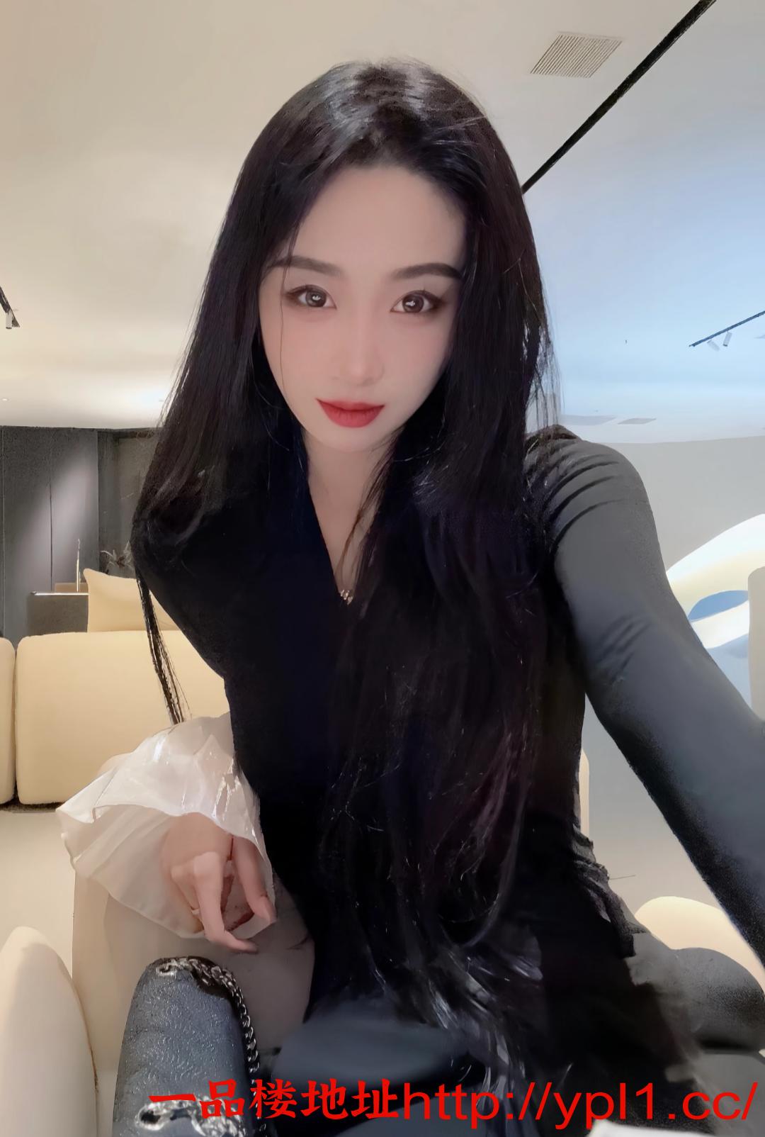 兼职舞蹈系老师粉嫩多汁易高潮