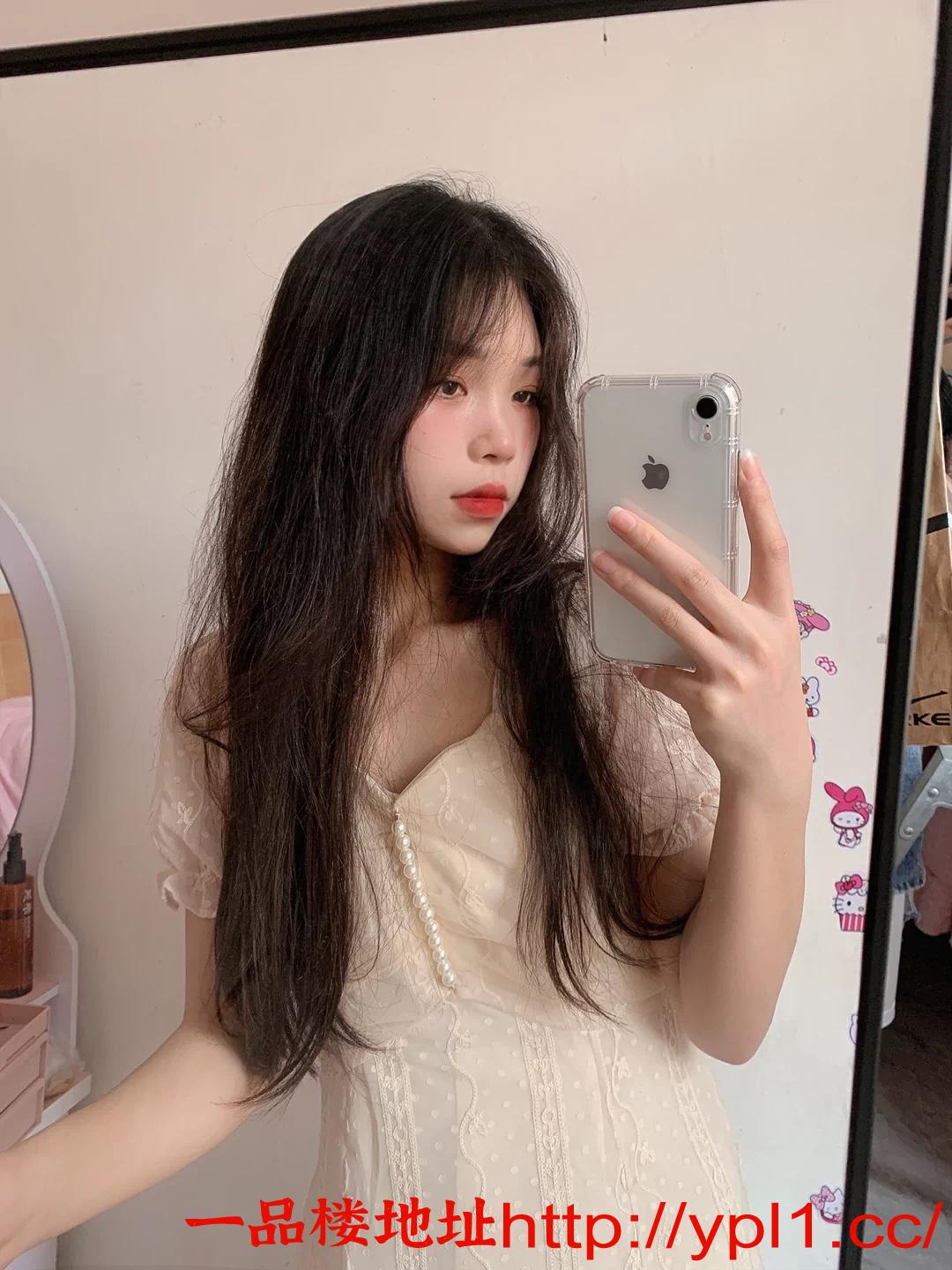 高颜值肥鲍白嫩姐姐