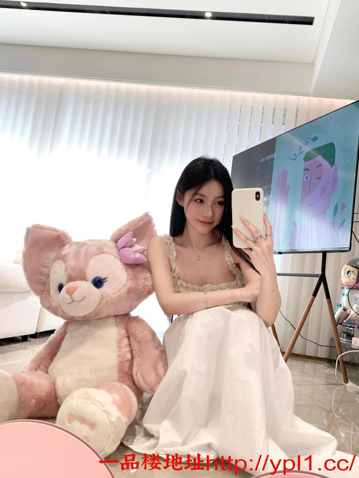 性感女奴母狗，可外出