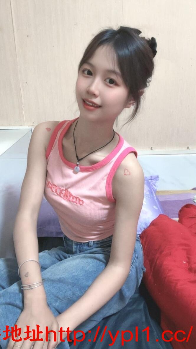 真实嫩妹大长腿皮肤白皙（可外出）