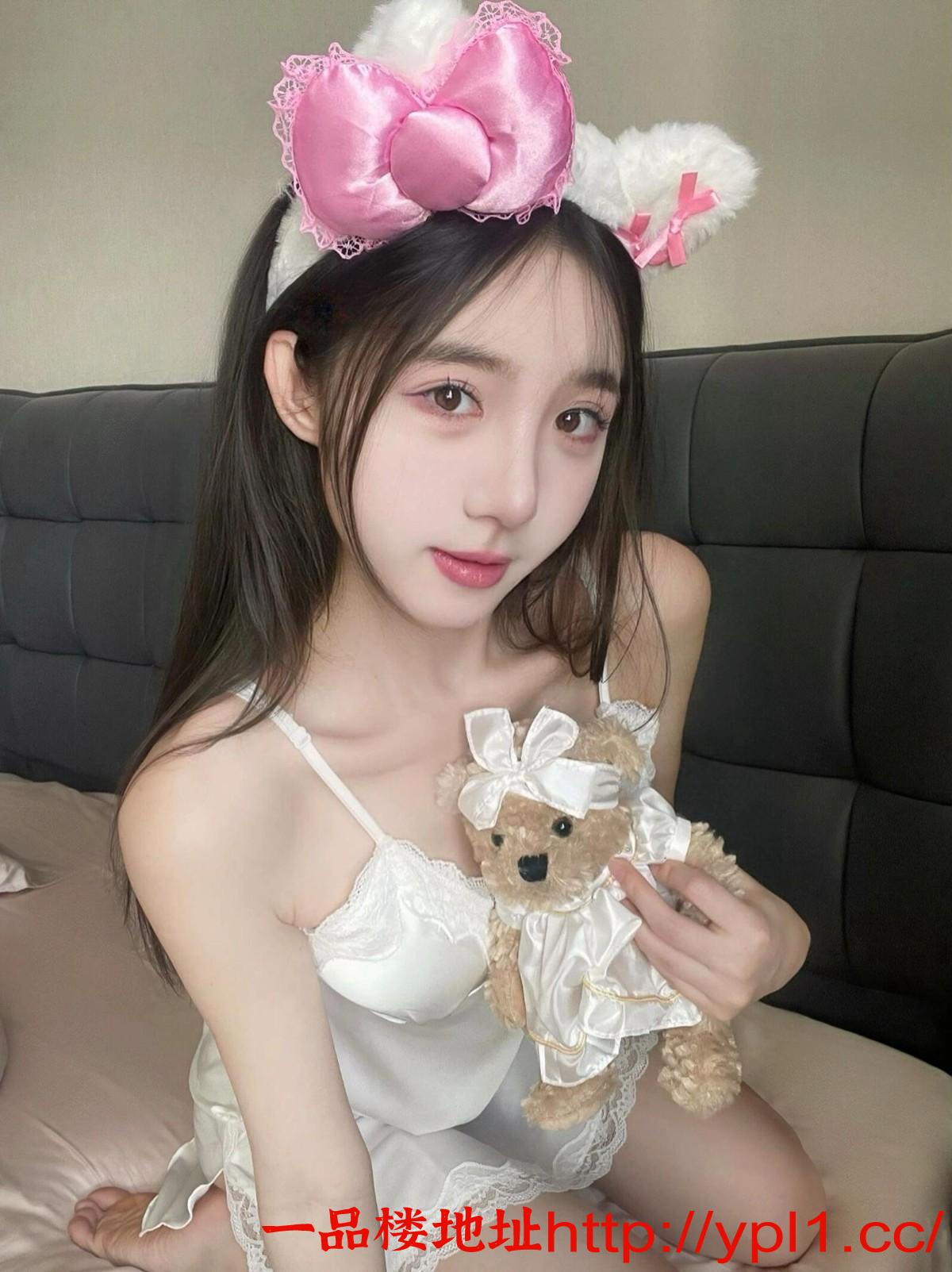 南山三点粉嫩妹兼职听话