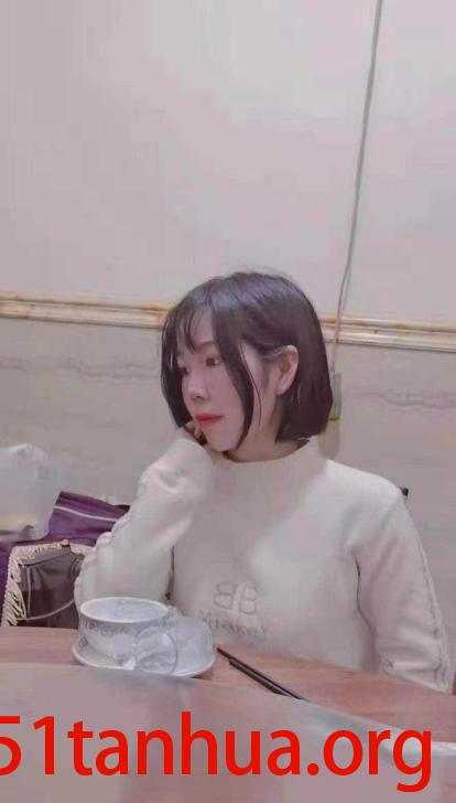 黑丝小嫂子